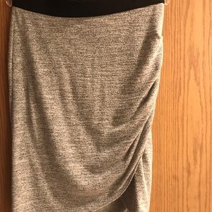 Aritzia skirt